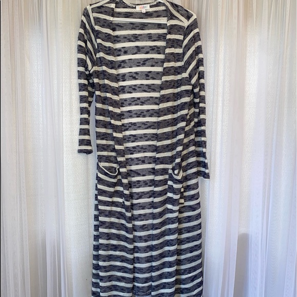 NWOT LULAROE SARAH cardigan - Picture 2 of 7